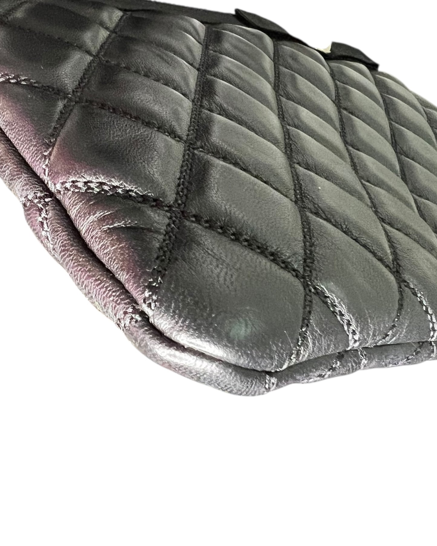 Chanel Pearl O Case Medium Quilted Lambskin & Calfskin Clutch Black Gold Hardware