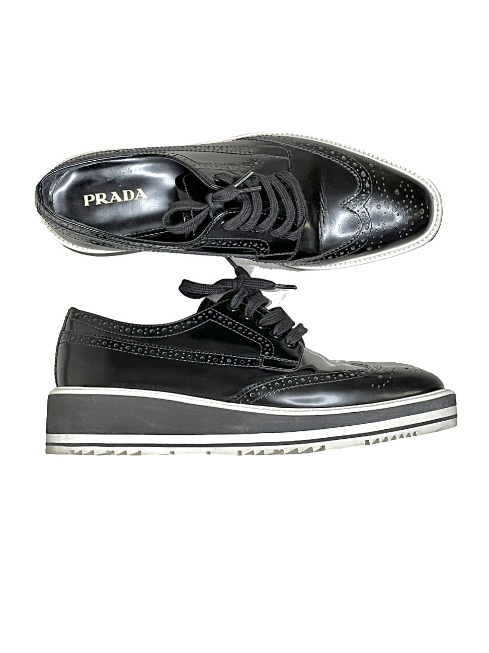 PRADA LEATHER PLATFORM BROGUE SHOES IN NAVY