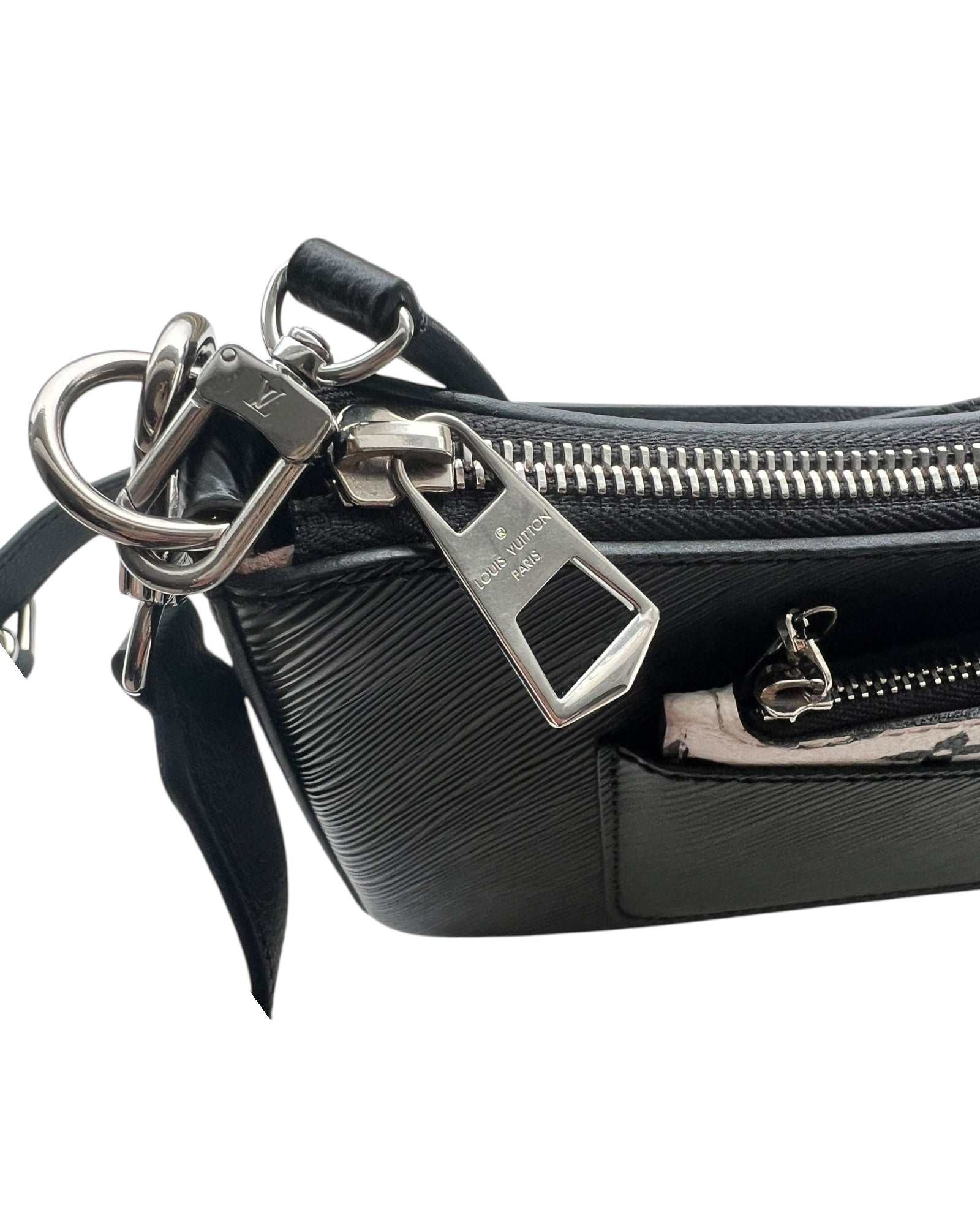 Louis Vuitton Marelle Bag in Black - Preloved - The Luxury Savvy