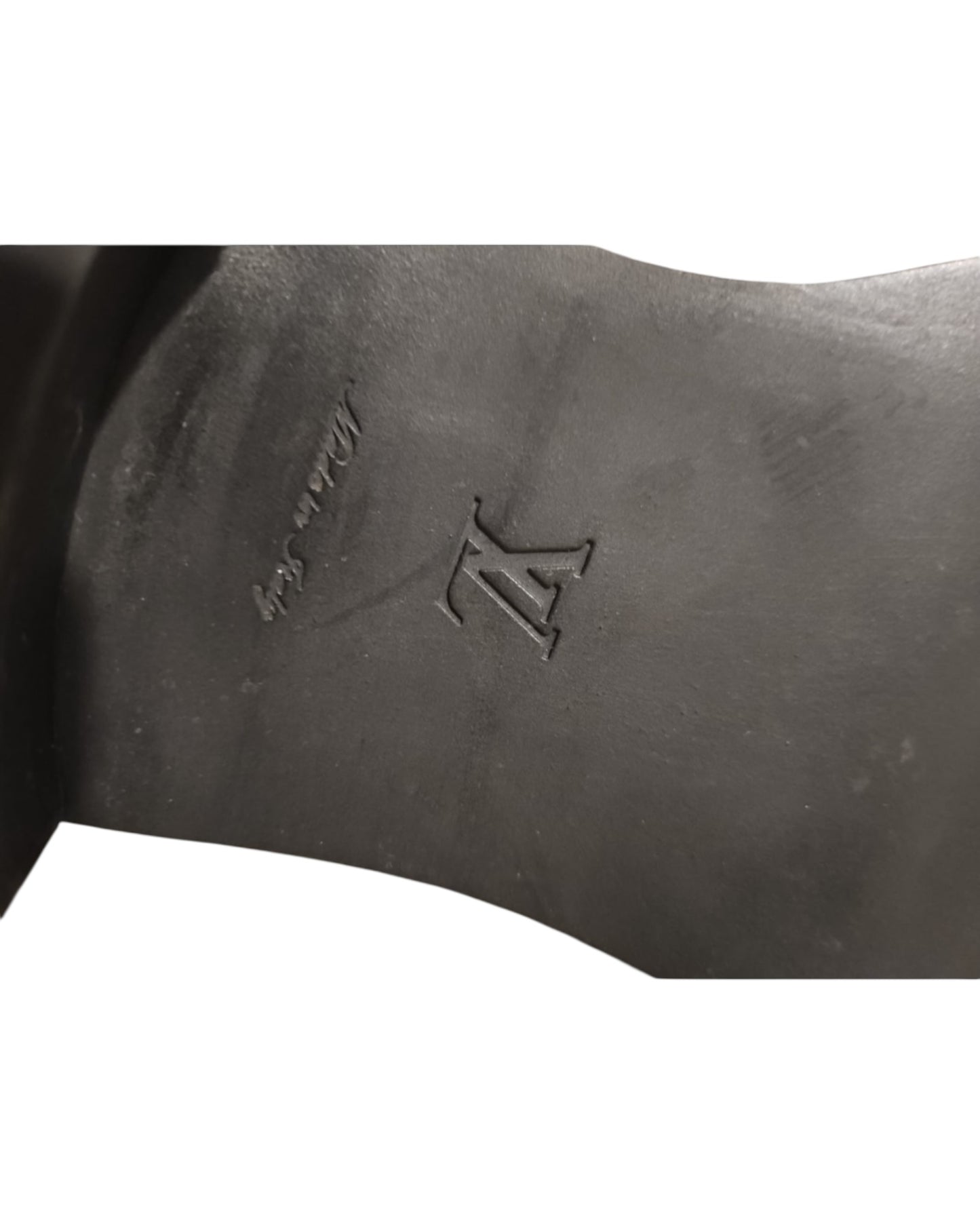 Louis Vuitton Laureate Desert Boots | Black | Size 38 - The Luxury Savvy