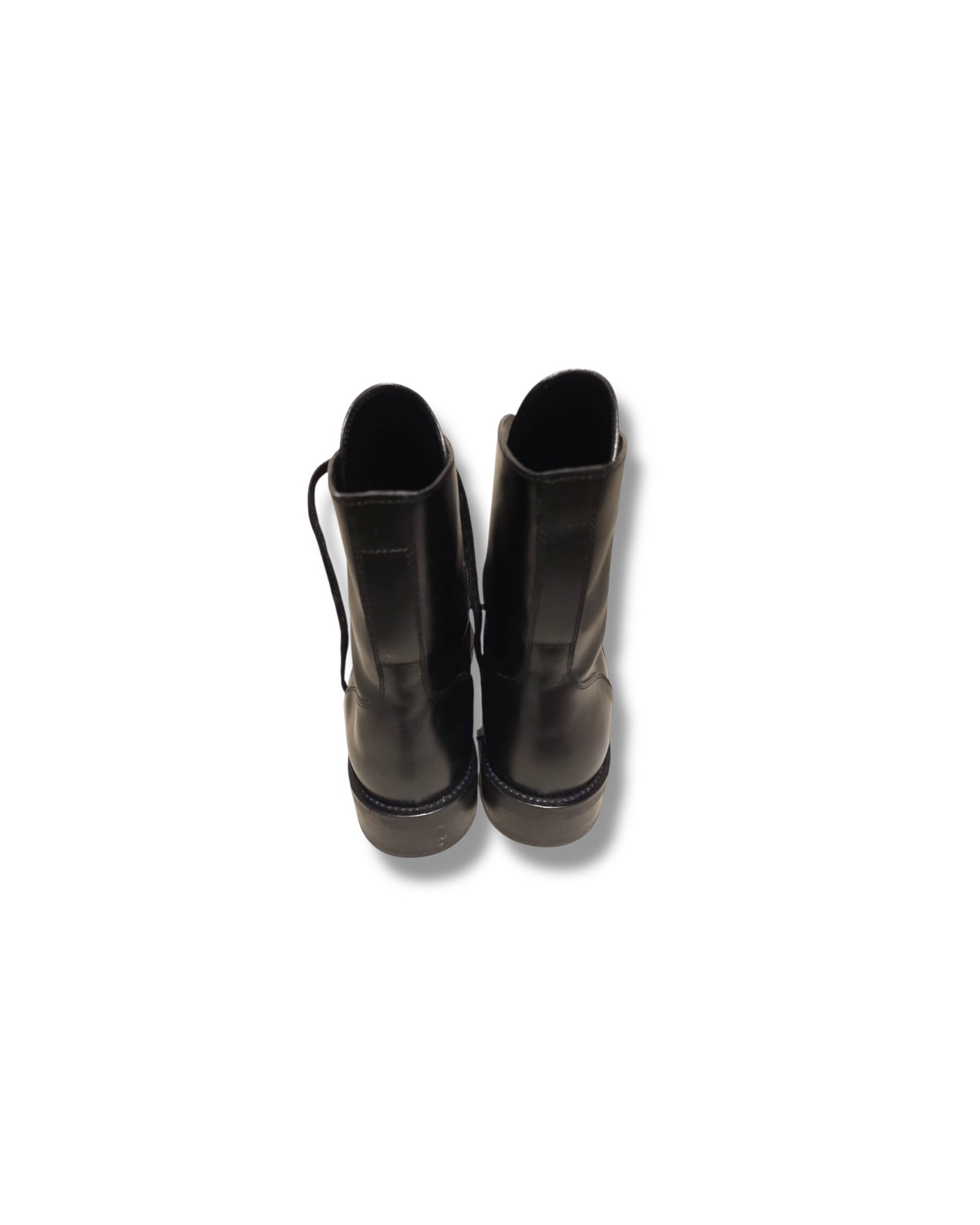 Louis Vuitton Laureate Desert Boots | Black | Size 38 - The Luxury Savvy