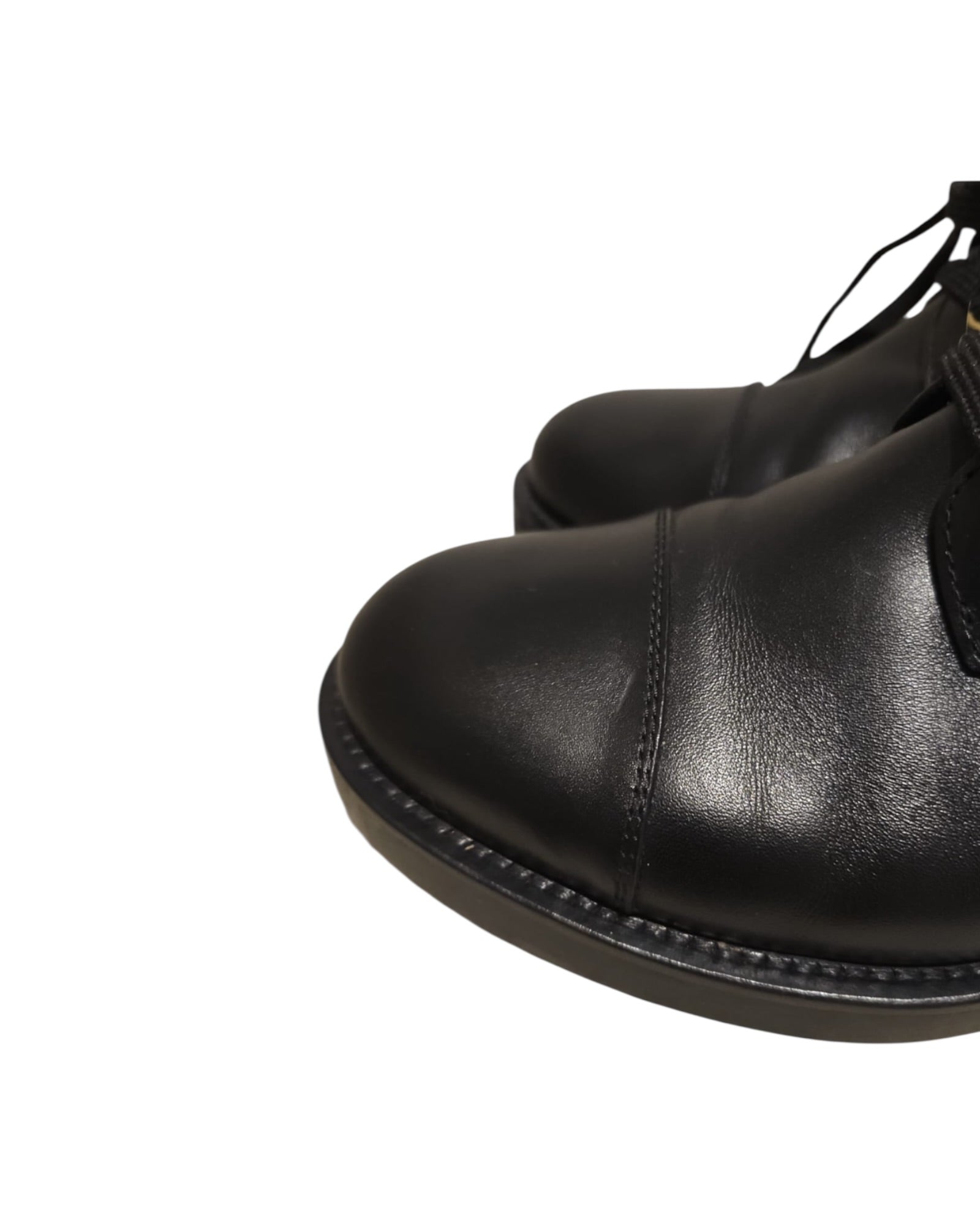 Louis Vuitton Laureate Desert Boots | Black | Size 38 - The Luxury Savvy