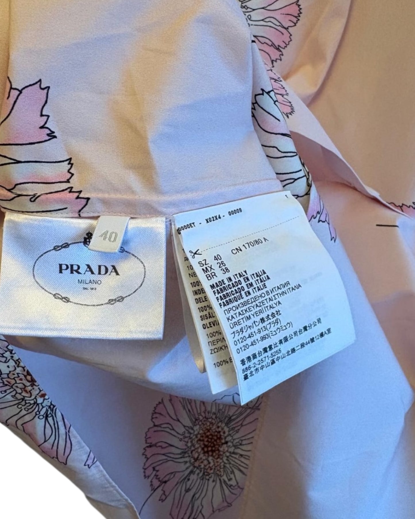 Prada Floral Cotton Shirt with Feather Collar – Size 40 - The Luxury Savvy