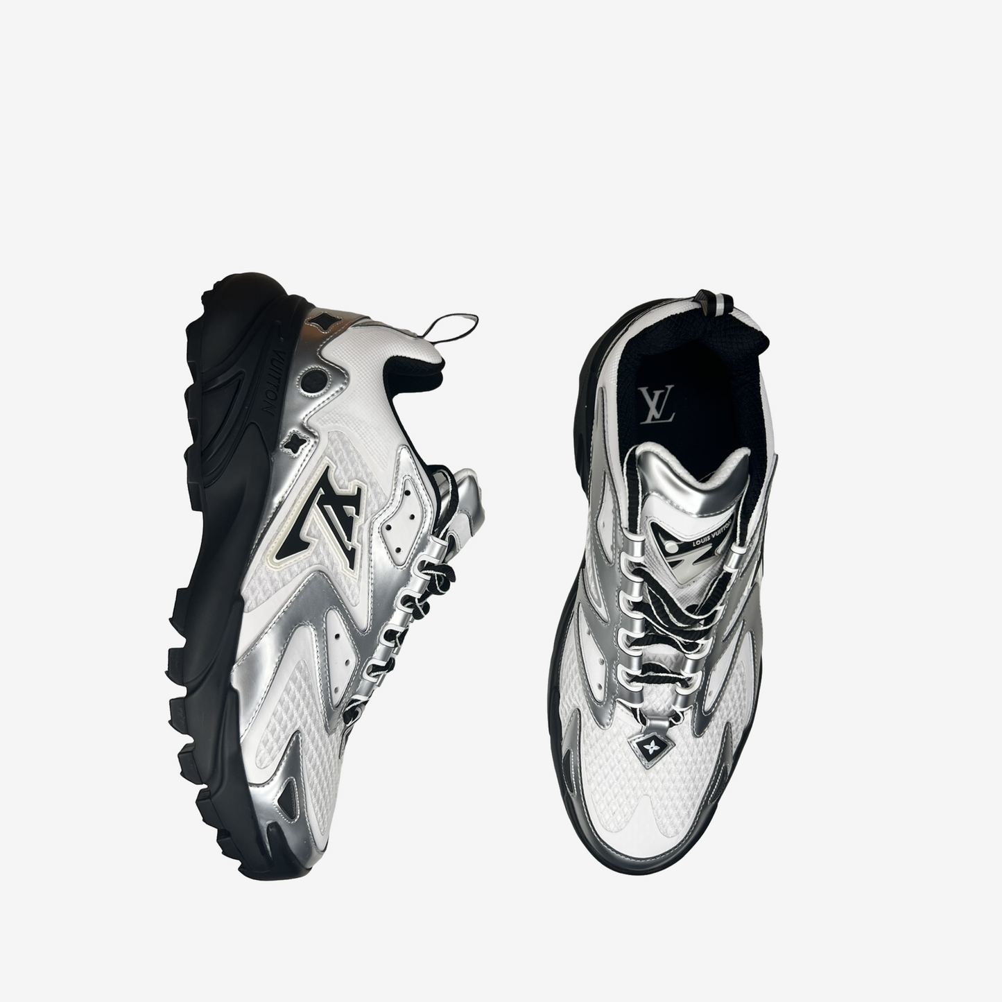 LOUIS VUITTON TATIC RUNNER SNEAKER