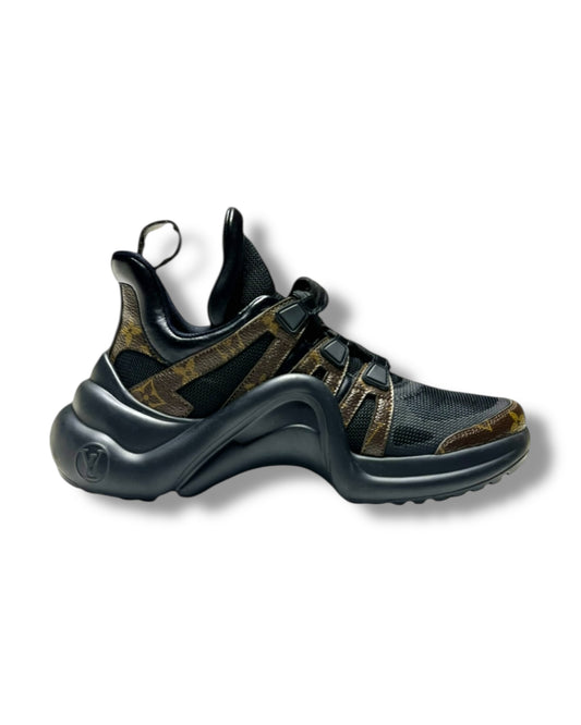 Louis Vuitton Archlight Trainer - 1A43LH - The Luxury Savvy