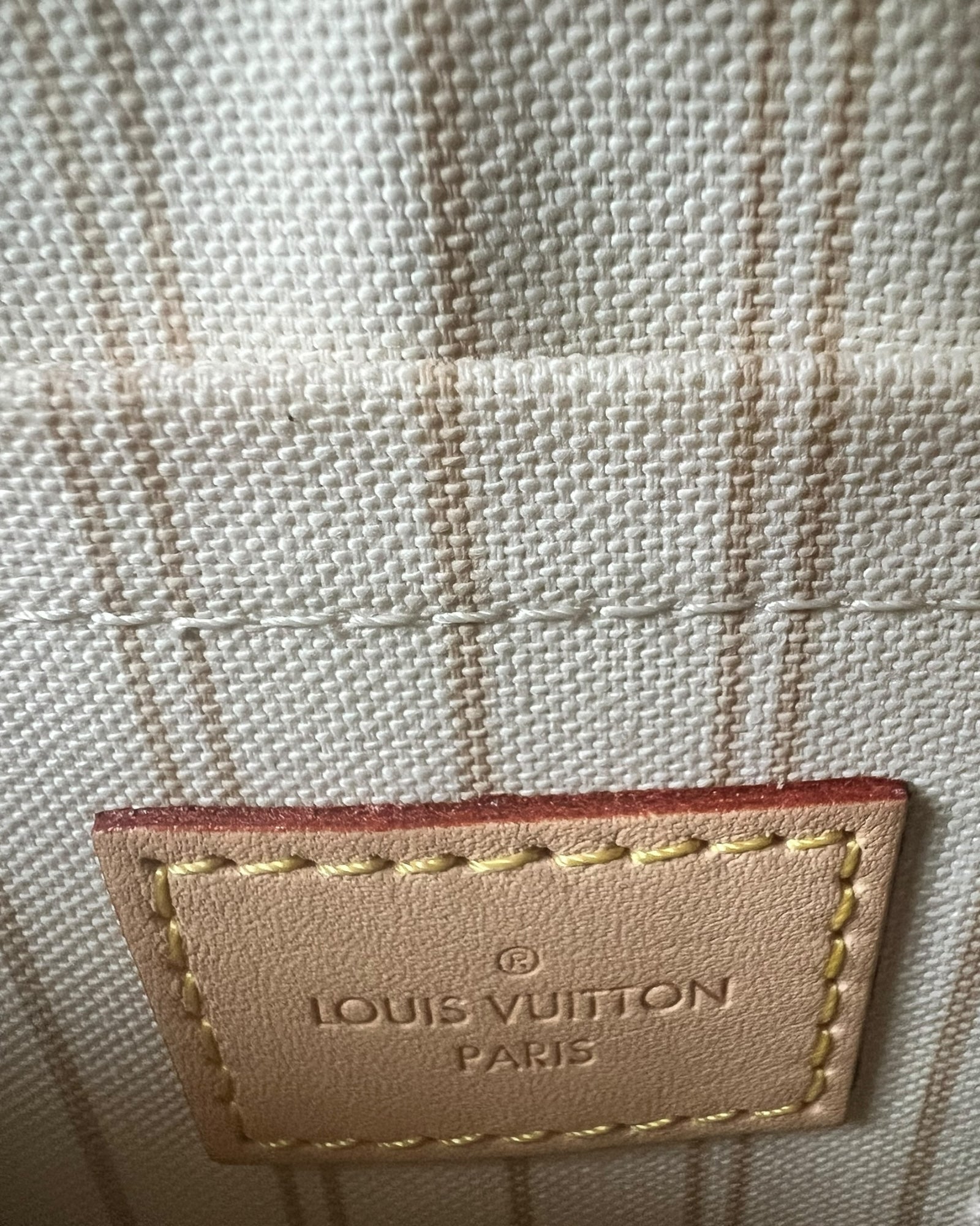 Louis Vuitton Damier Azur Pochette Accessoire - The Luxury Savvy