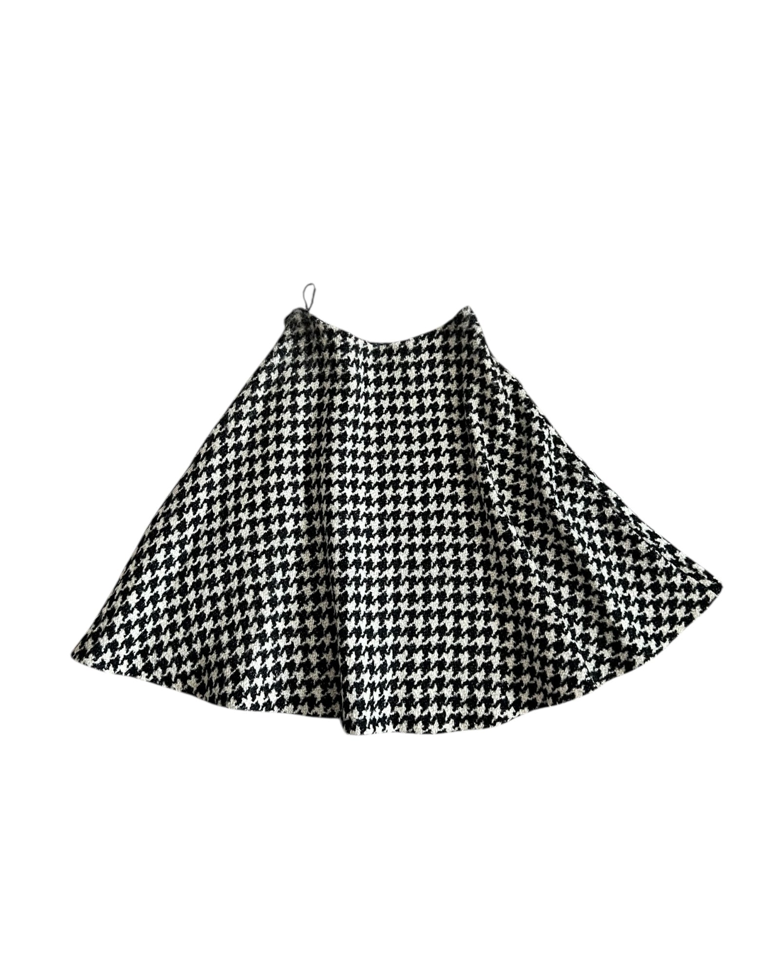 Prada Black & White Houndstooth Wool Midi Skirt – Size 40 - The Luxury Savvy