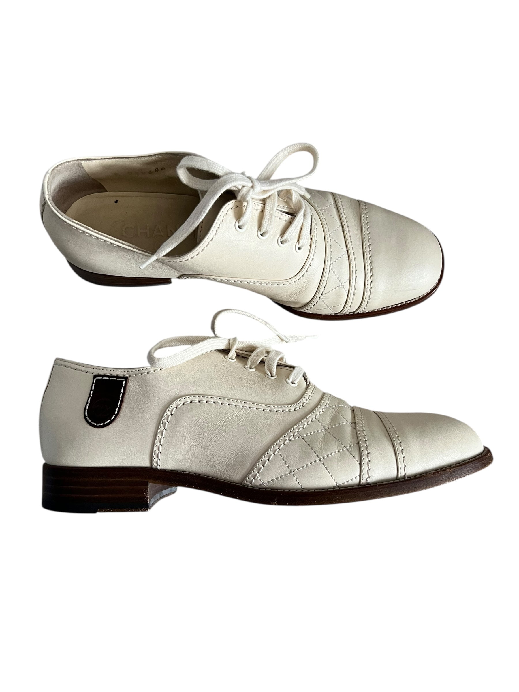 Chanel Beige Quilted Leather Oxford Shoes – Size 41.5 - The Luxury Savvy